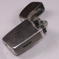 Briquet à gaz Zippo BLU, parfait état