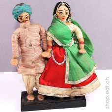 Upper caste Indian folk couple, 1970s, in perfect condition !