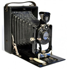ICA Teddy 135 antique bellows camera of 1914